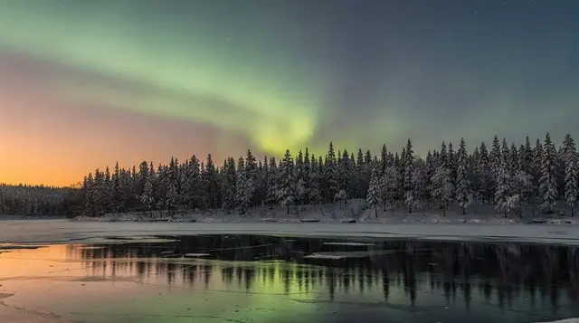 Chasing the northern lights on foot in Rovaniemi
